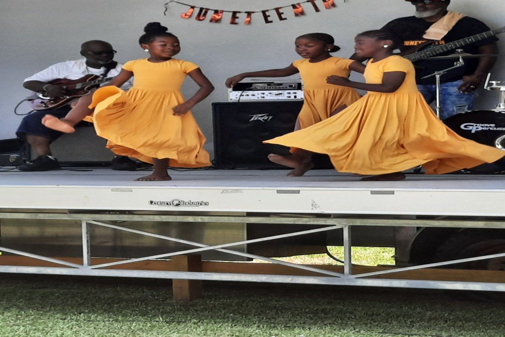Ashanti Cultural arts dancers Juneteenth 2022 1